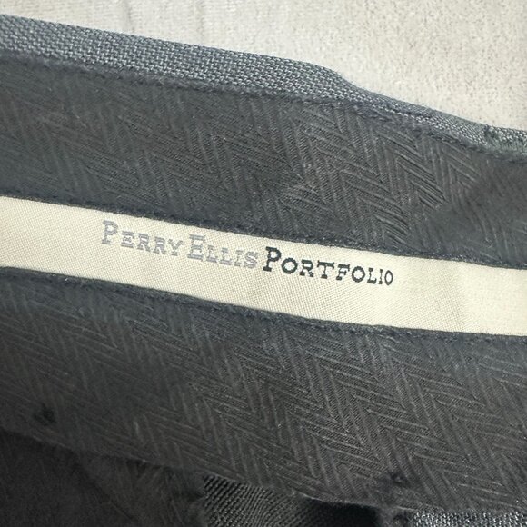 Perry Ellis Portfolio Mens 40x32 Size Dress Pants Pleated Front Cuffed Hem Gray - Picture 3 of 6